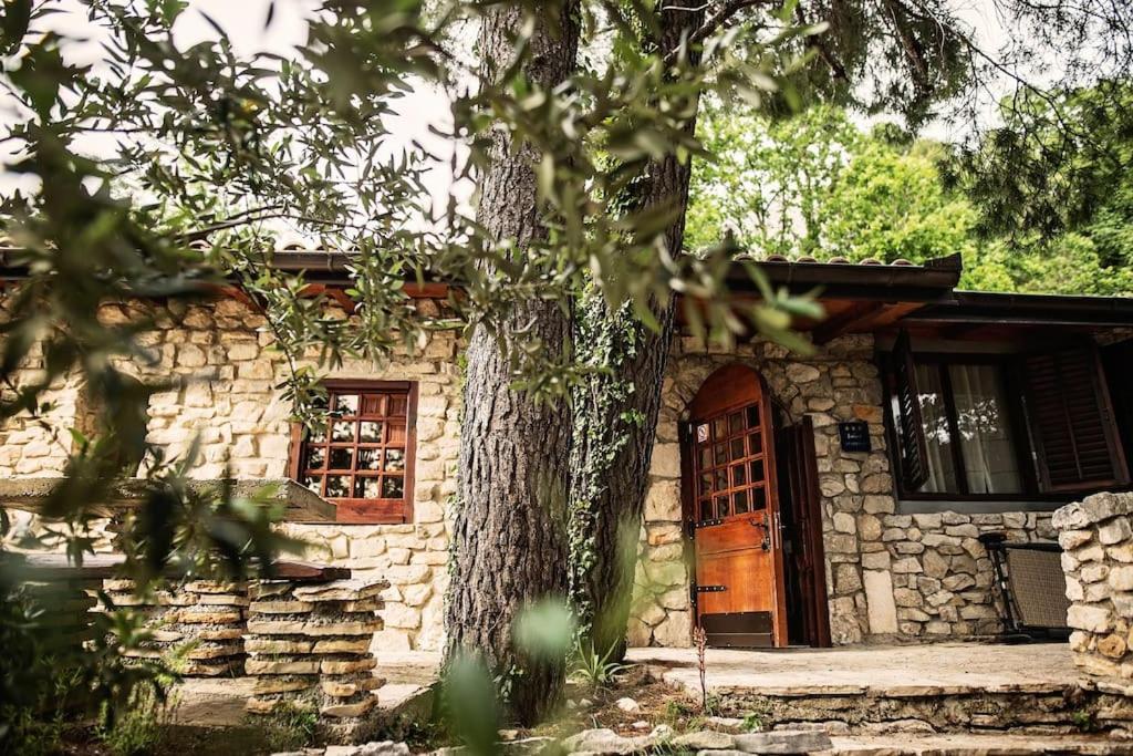 Holiday Home Raos - A Special Stonehouse, 布雷拉 外观 照片