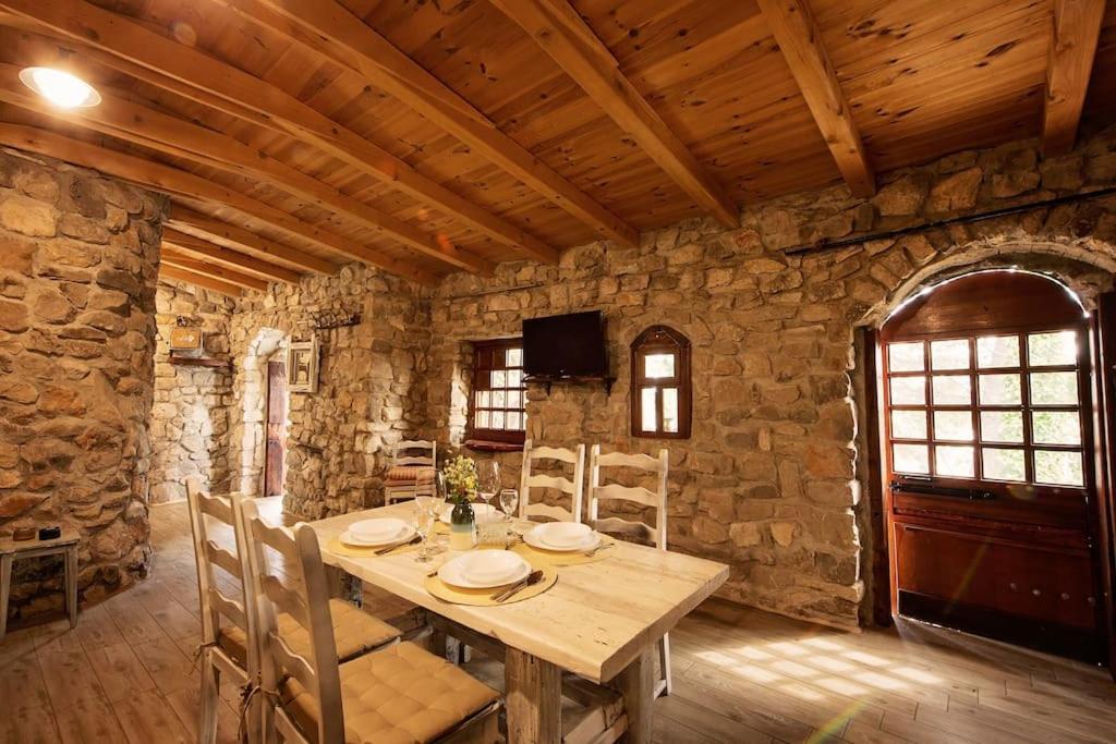 Holiday Home Raos - A Special Stonehouse, 布雷拉 外观 照片