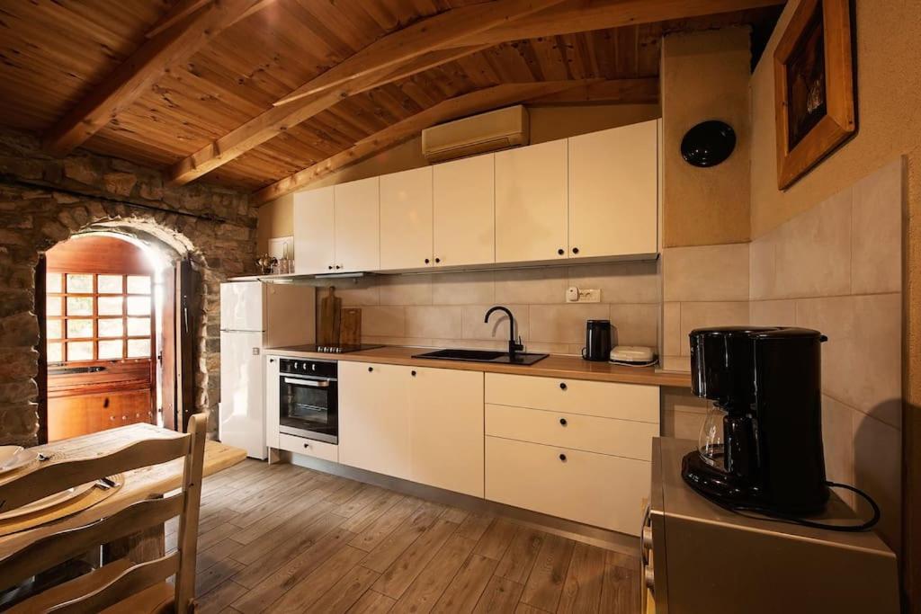 Holiday Home Raos - A Special Stonehouse, 布雷拉 外观 照片